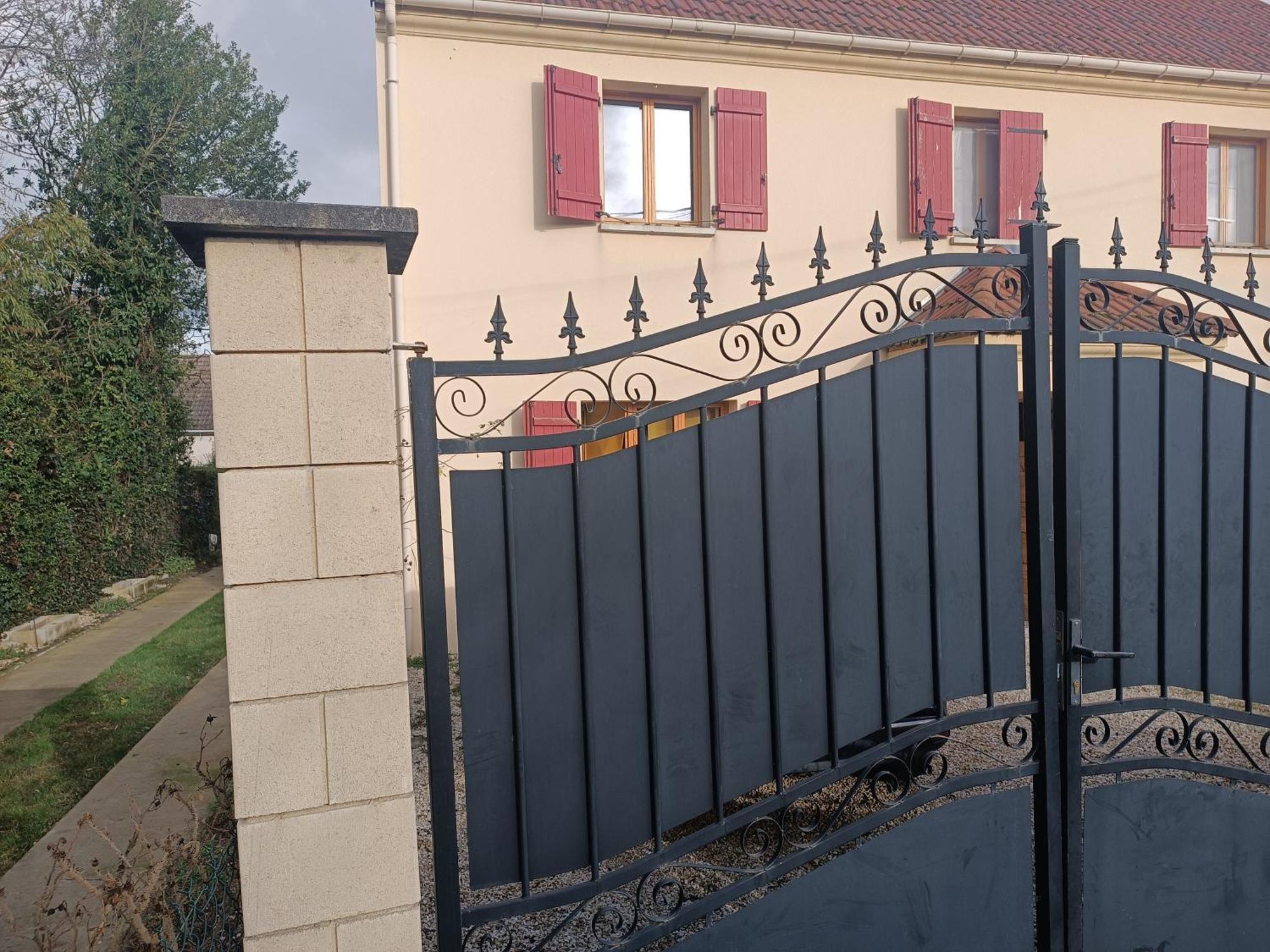 Maison Cheptainville Avec Terrasse Sur Verdure Esterno foto